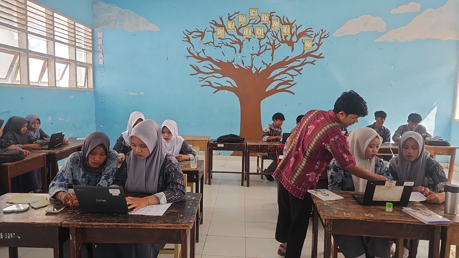 Uji Kesiapan Teknis, UPTD SMAN 1 Malunda Laksanakan Tryout dan Simulasi TKA tahun 2026